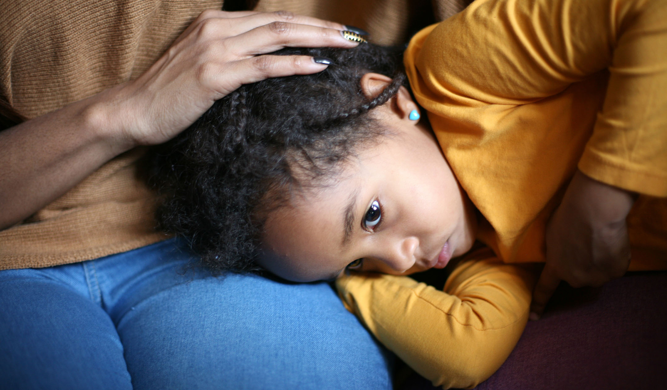 3 آثار للعنف الأسري على الأطفال 1